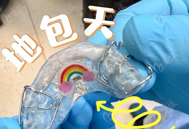 广州青岛成人牙齿矫正要花多少钱？靠谱医院怎么选