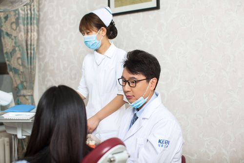 广州缺牙十年终于敢啃苹果 博士口腔医院种植牙真实体验